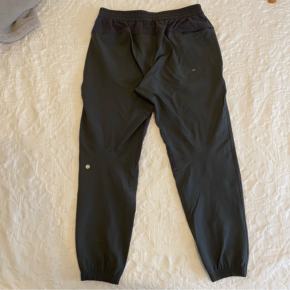 Lululemon Licensed to train pant gray